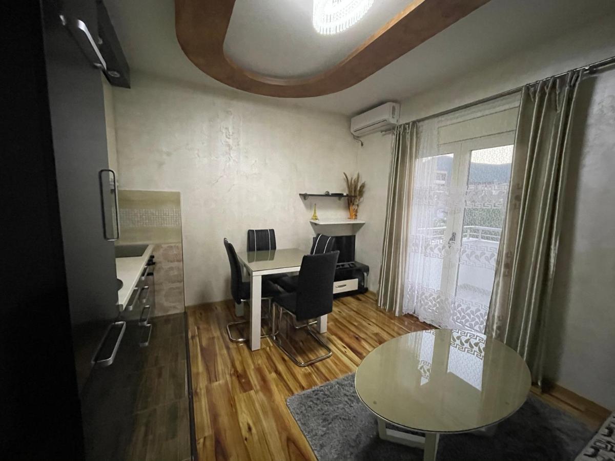 Apartment Zevs 1 Budva