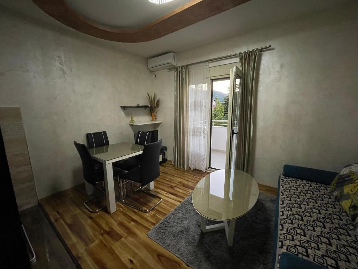 Zevs 1 Apartment
