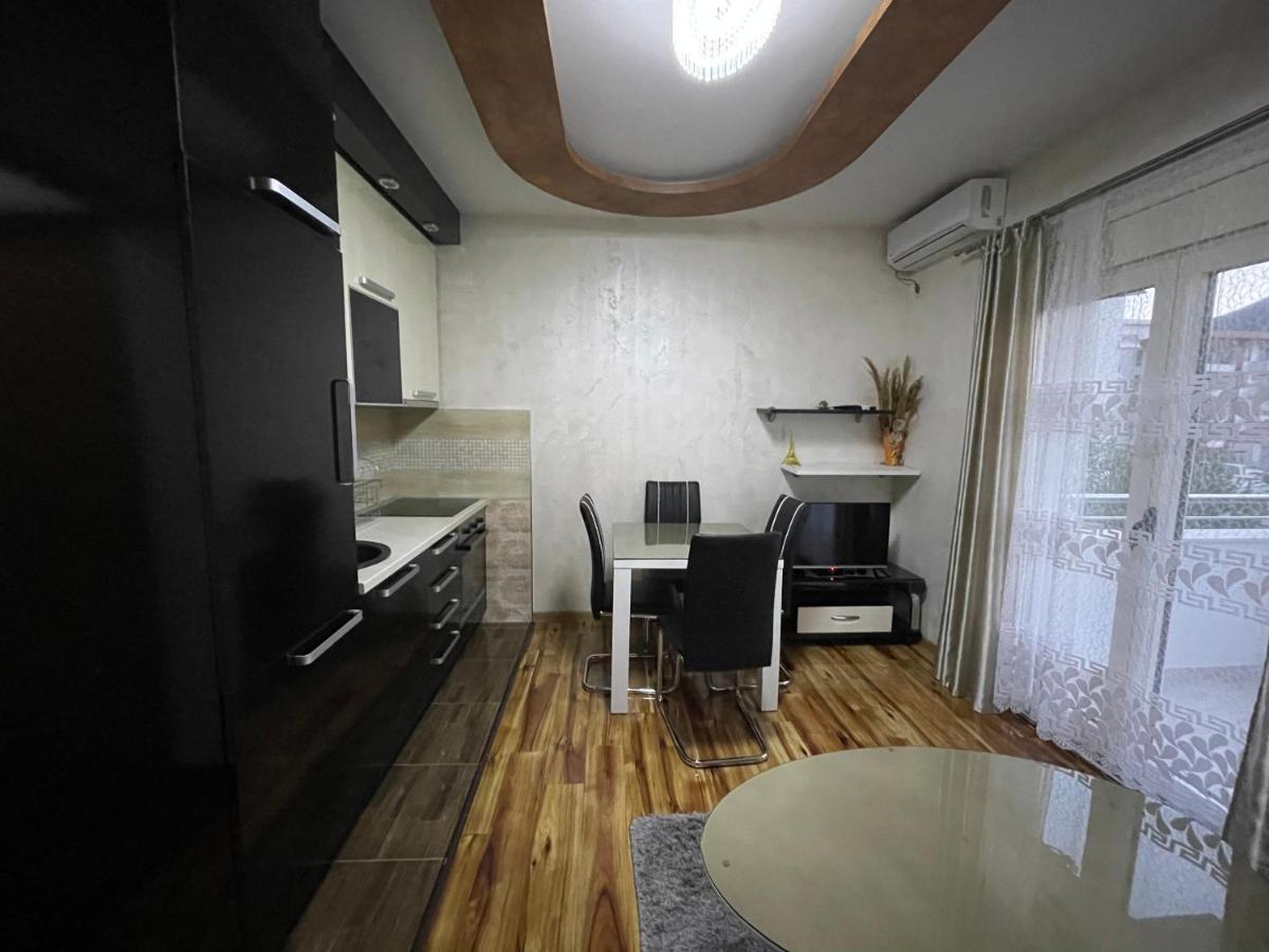 Apartment Zevs 1 Budva